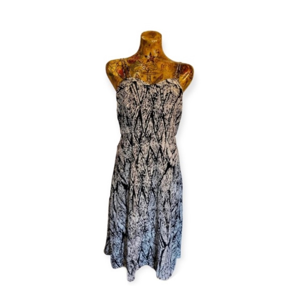 Elegant Black and White Women's Dress